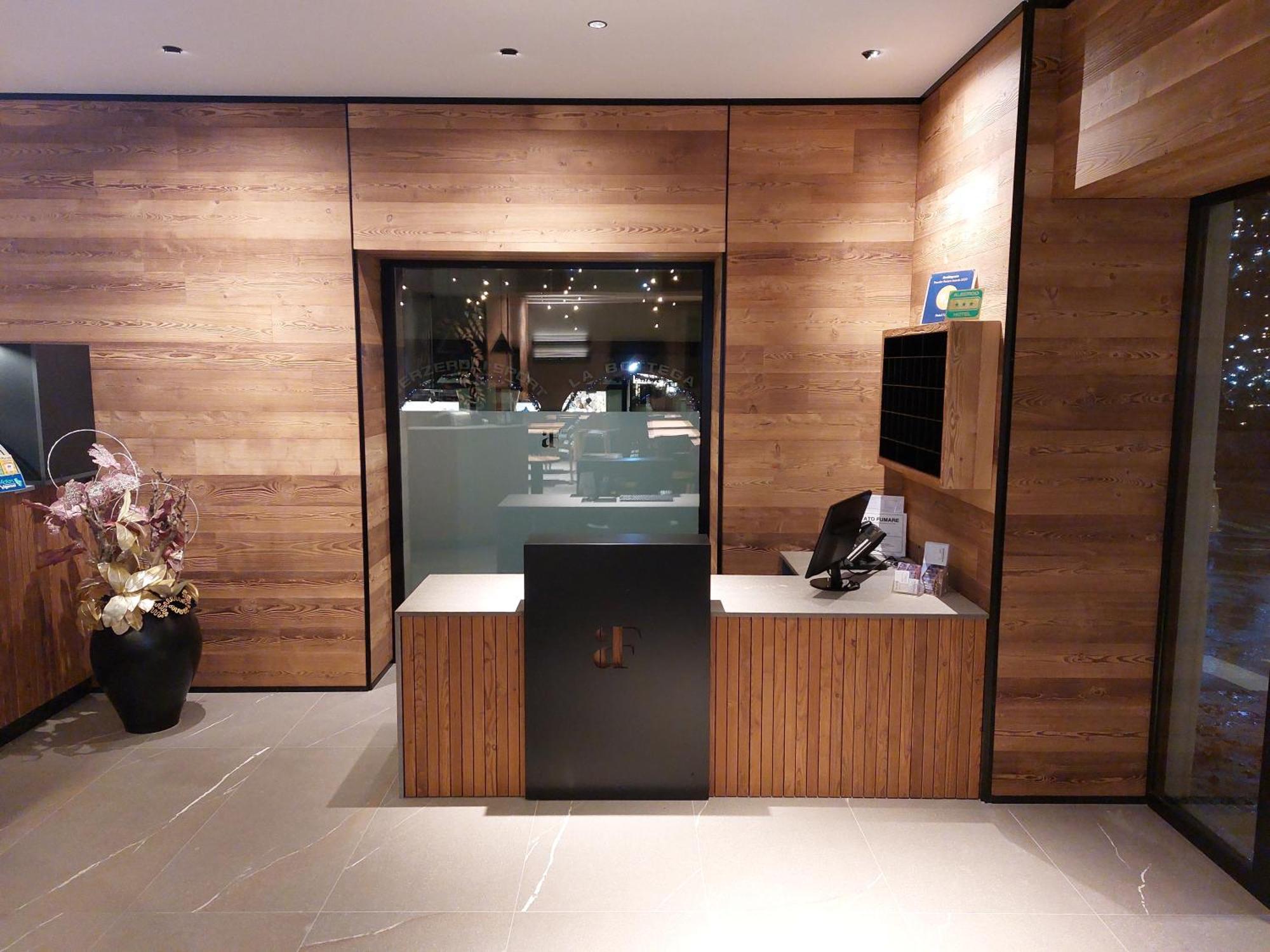 Hotel Ferrari Castione della Presolana Esterno foto