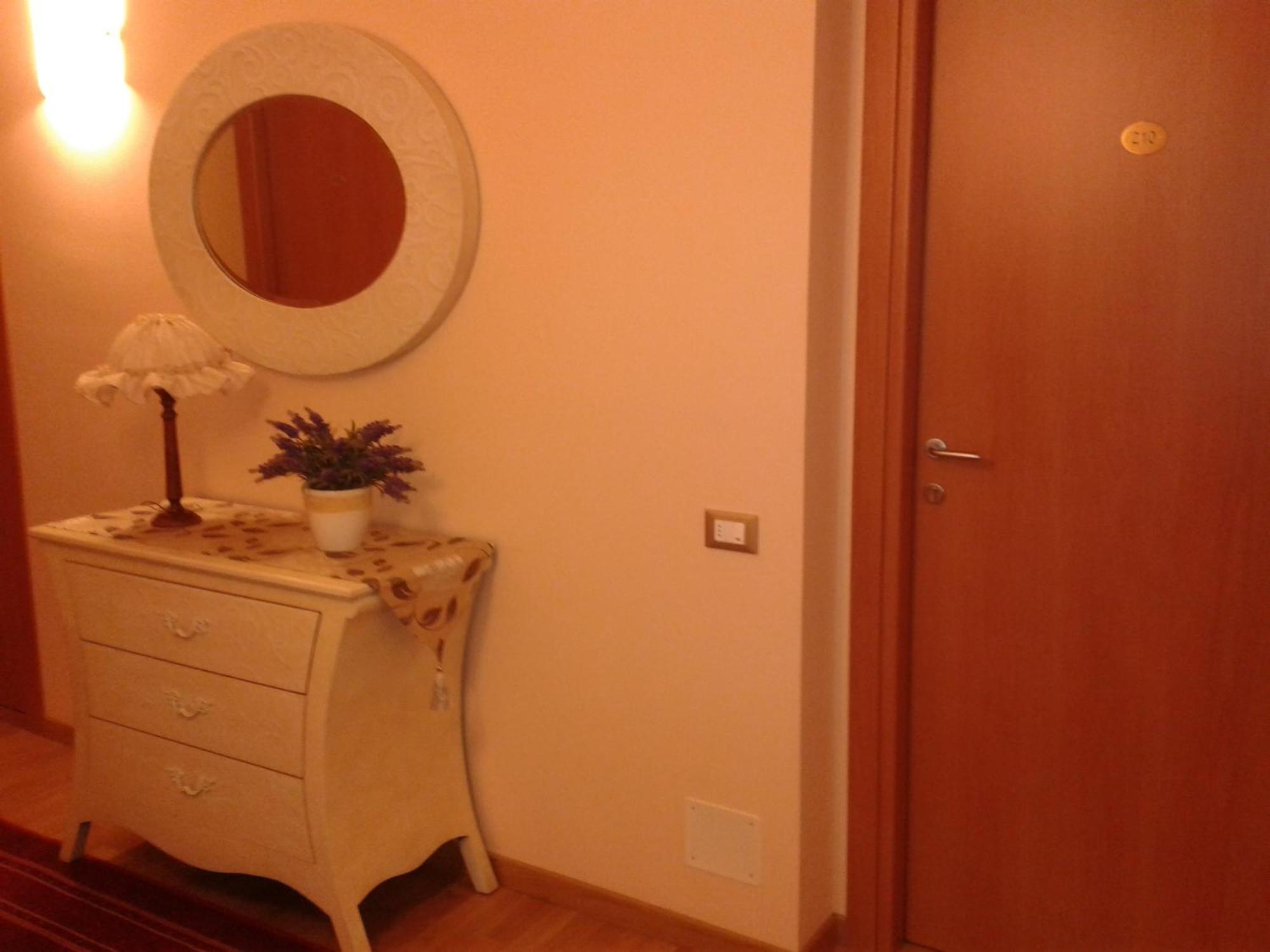 Hotel Ferrari Castione della Presolana Esterno foto