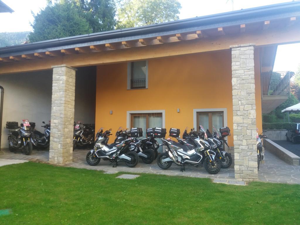 Hotel Ferrari Castione della Presolana Esterno foto