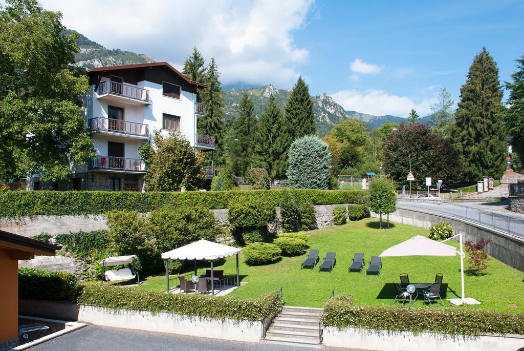 Hotel Ferrari Castione della Presolana Esterno foto