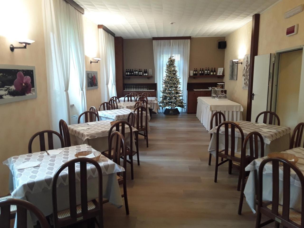Hotel Ferrari Castione della Presolana Esterno foto