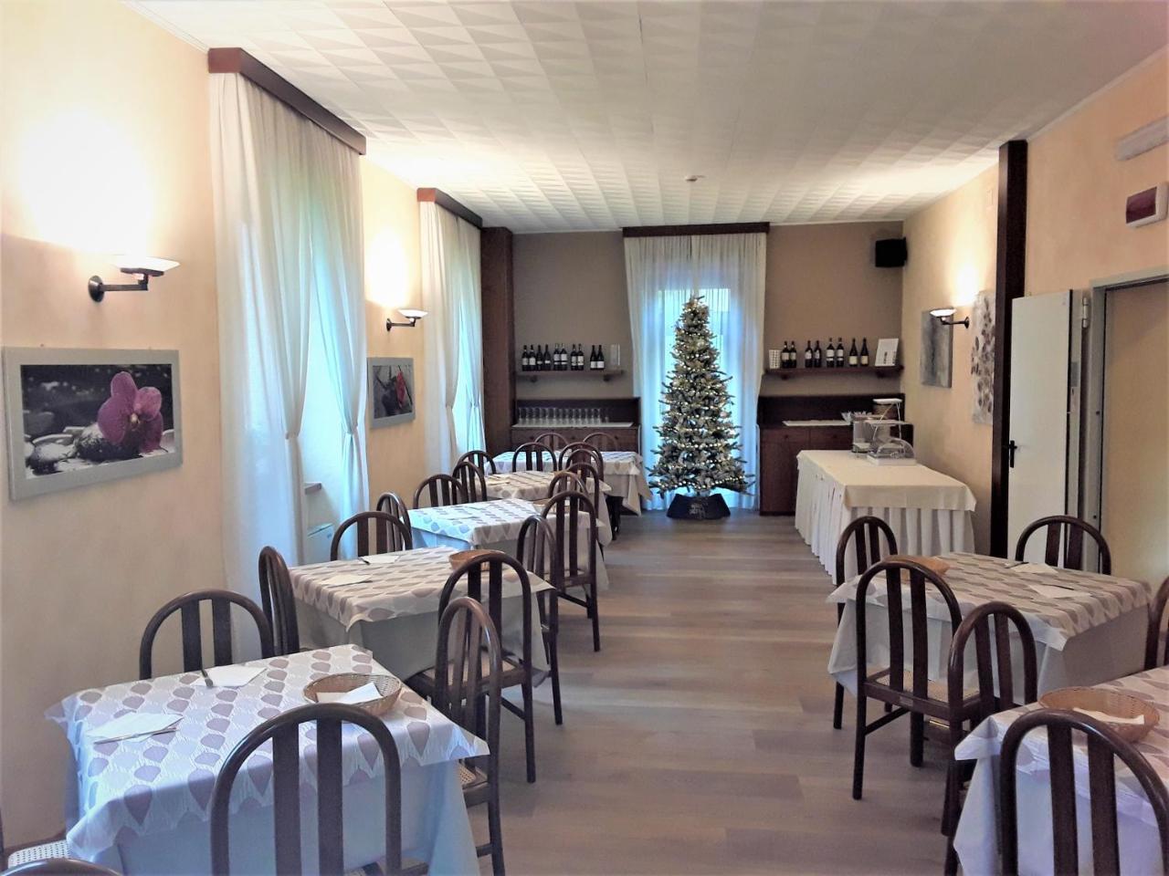 Hotel Ferrari Castione della Presolana Esterno foto