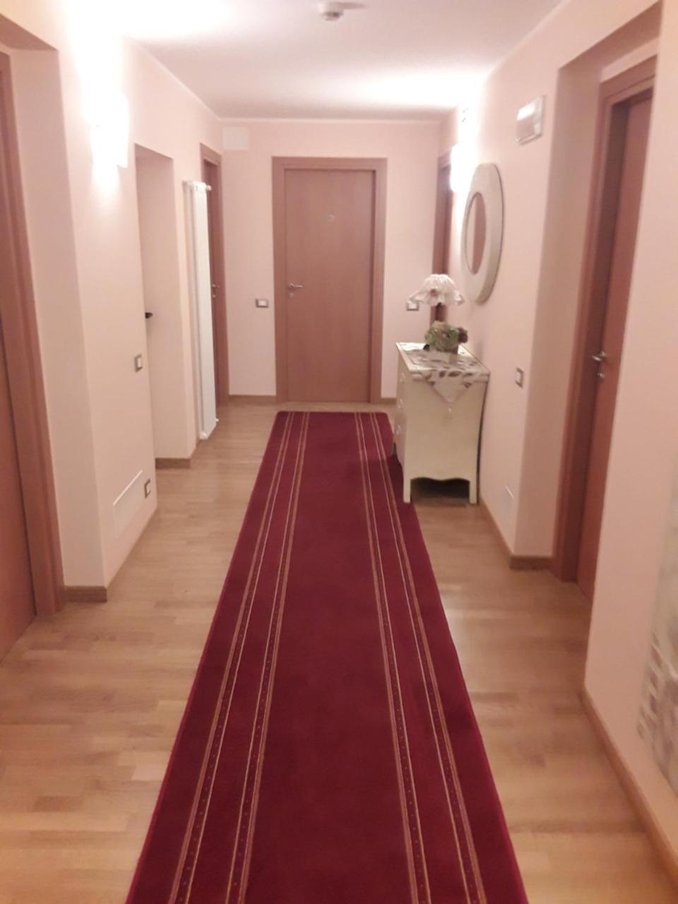 Hotel Ferrari Castione della Presolana Esterno foto